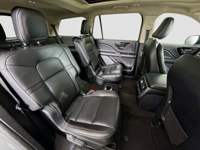 Used 2023 Lincoln Aviator AWD w/ Premium Package image 28