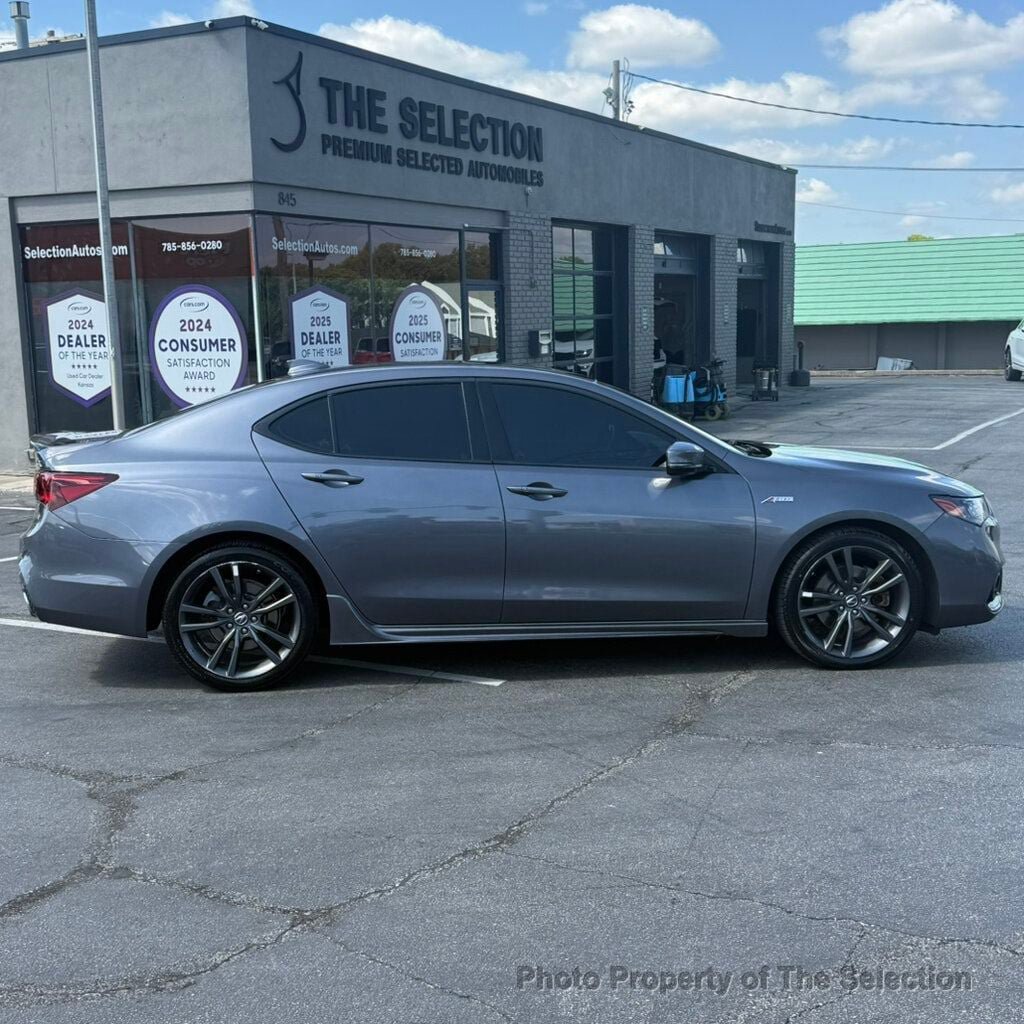 Used 2018 Acura TLX w/ Technology & A-SPEC Package FWD image 16
