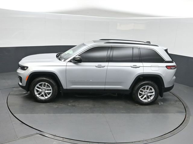 New 2025 Jeep Grand Cherokee Laredo image 33