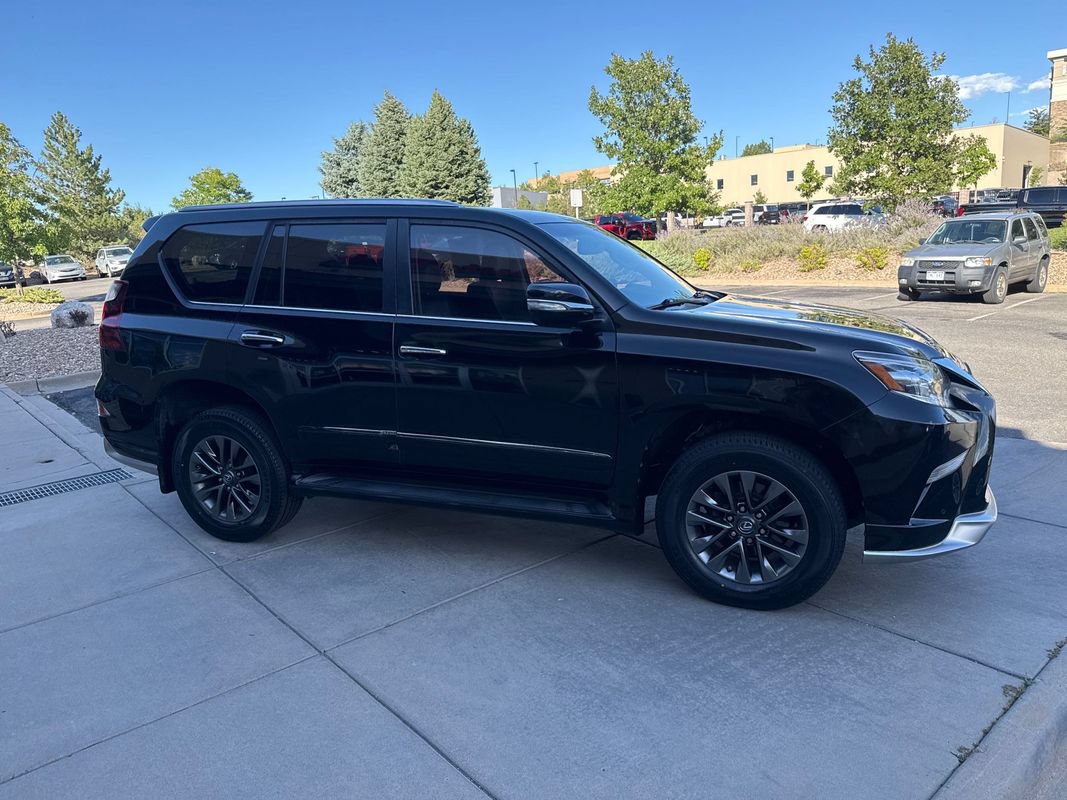 Used 2019 Lexus GX 460 Premium AWD/4WD image 5