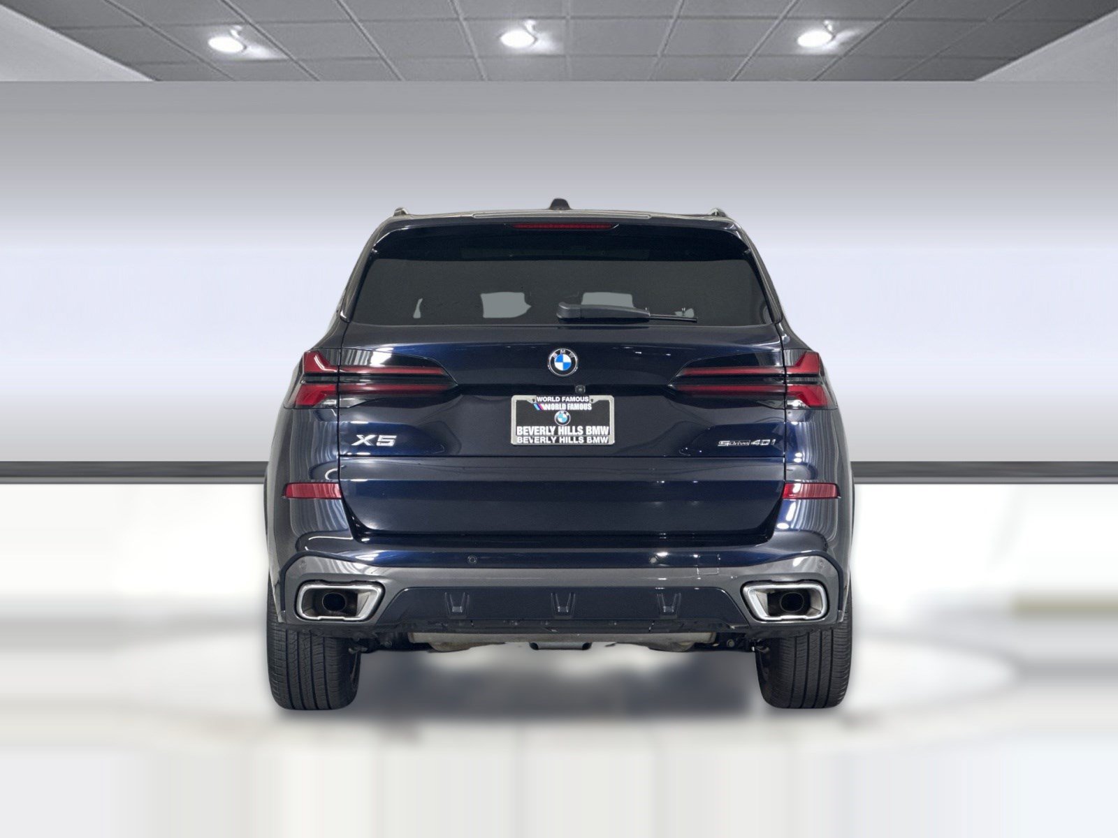 Used 2024 BMW X5 sDrive40i w/ M Sport Package RWD image 10