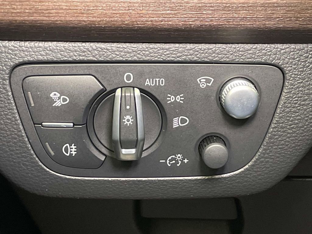 Used 2022 Audi Q5 2.0T Prestige image 39