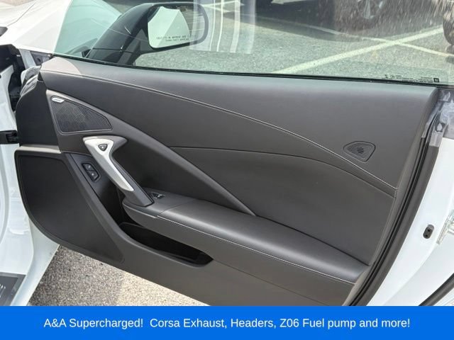 Used 2016 Chevrolet Corvette Stingray Coupe RWD image 27