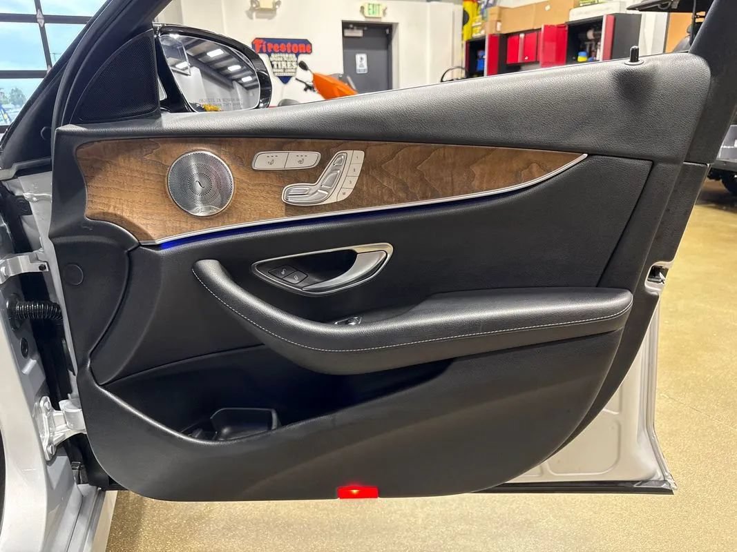 Used 2017 Mercedes-Benz E 400 4MATIC Wagon image 67