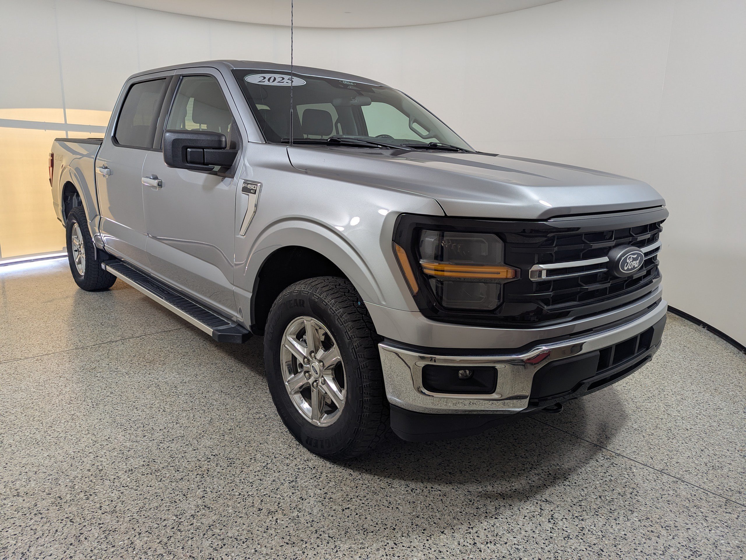 Used 2025 Ford F150 XLT w/ Equipment Group 301A Standard