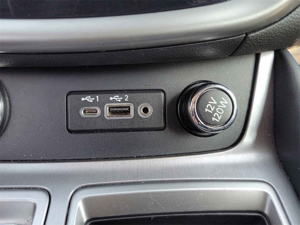 Used 2023 Nissan Murano SV image 12