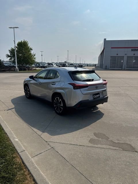 Used 2026 Lexus UX 300h AWD w/ Accessory Package (2T) image 6