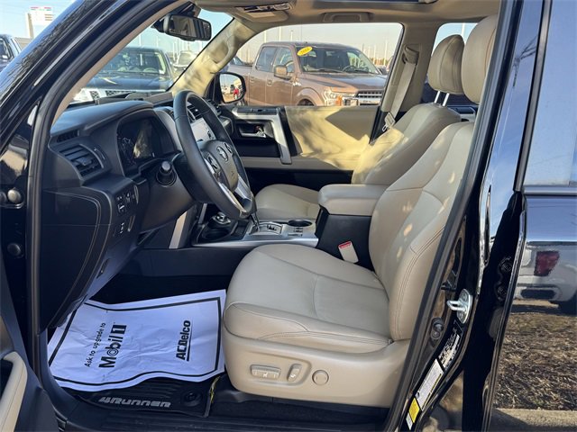 Used 2020 Toyota 4Runner SR5 Premium image 21