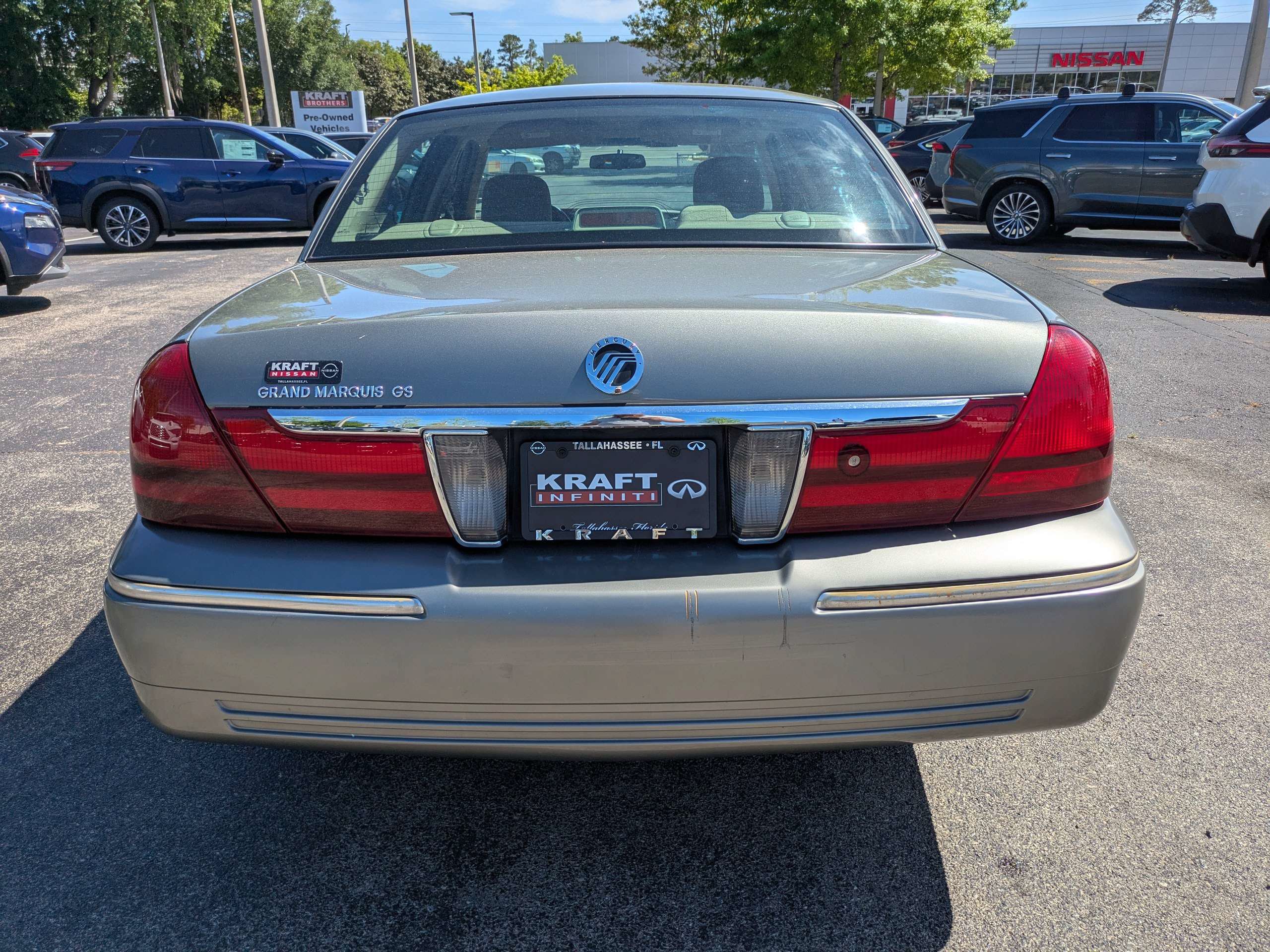 Used 2003 Mercury Grand Marquis GS RWD image 5