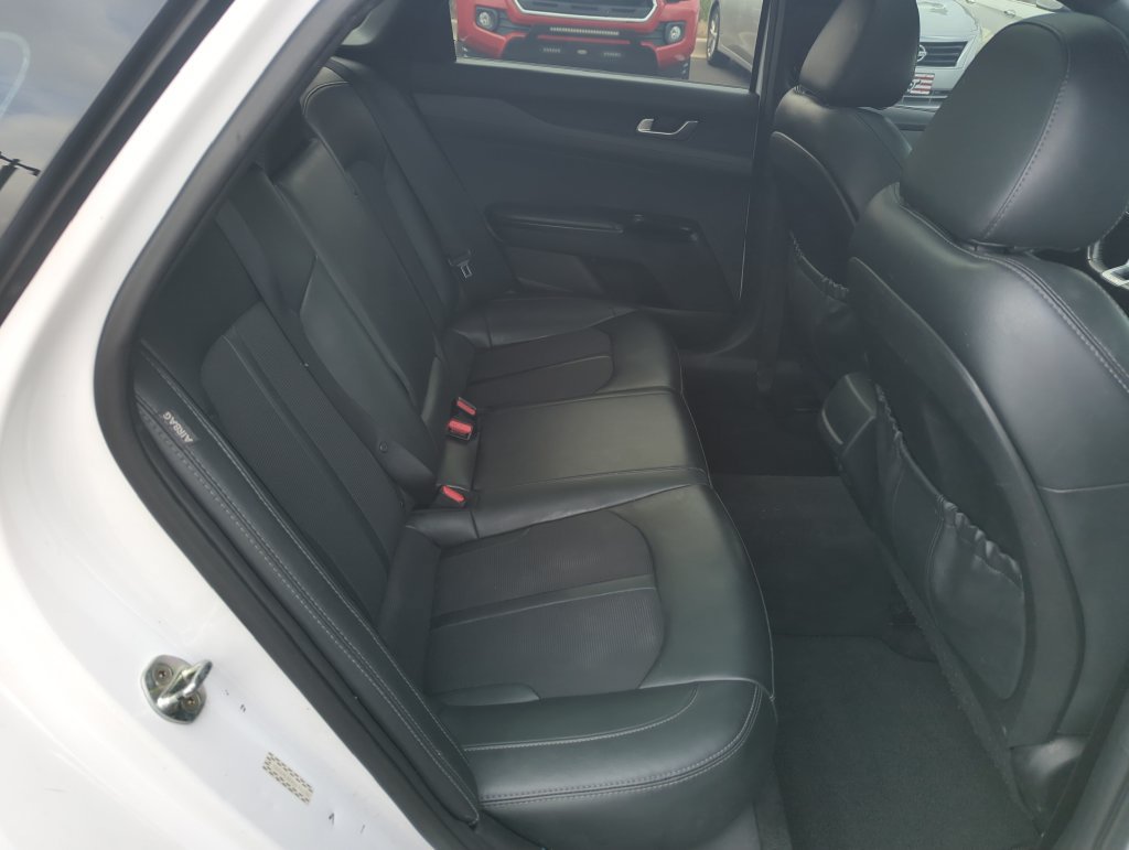 Used 2023 Kia K5 GT-Line AWD/4WD image 33