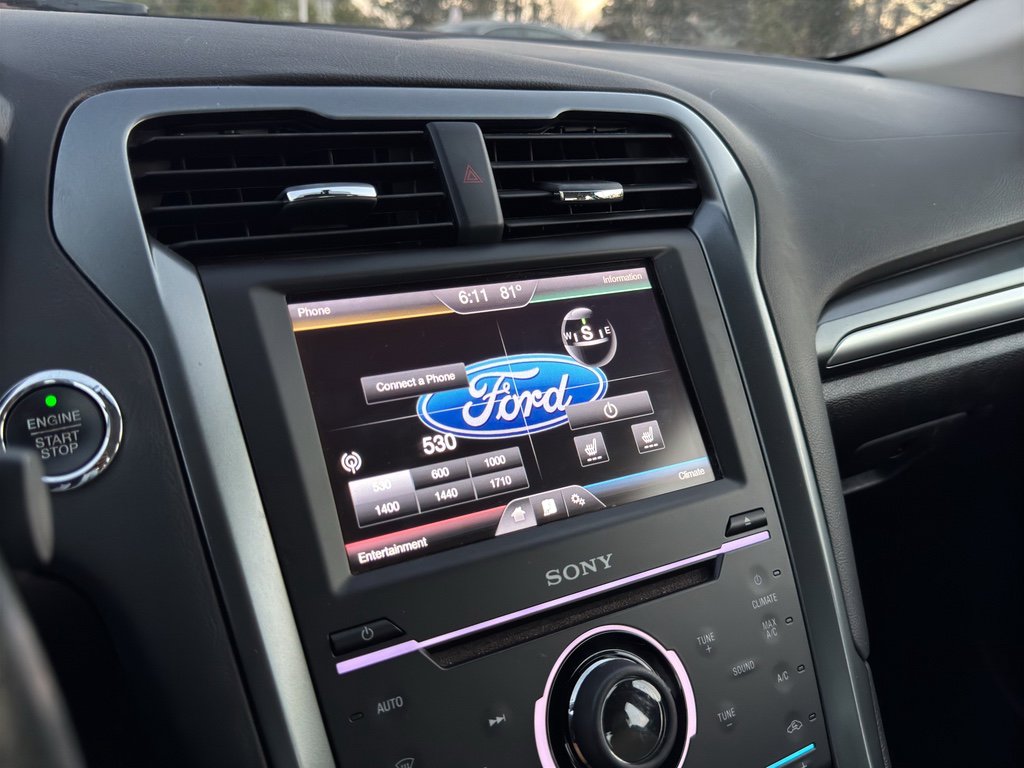 Used 2015 Ford Fusion Titanium image 21