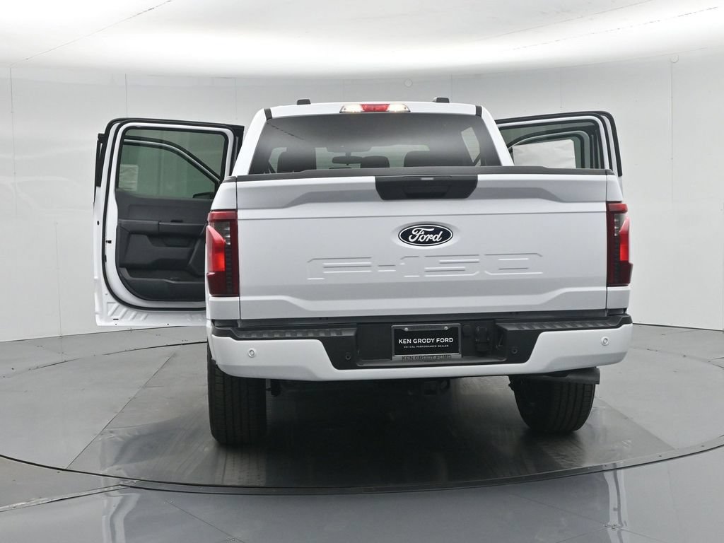 New 2026 Ford F150 STX w/ Equipment Group 200A RWD image 31