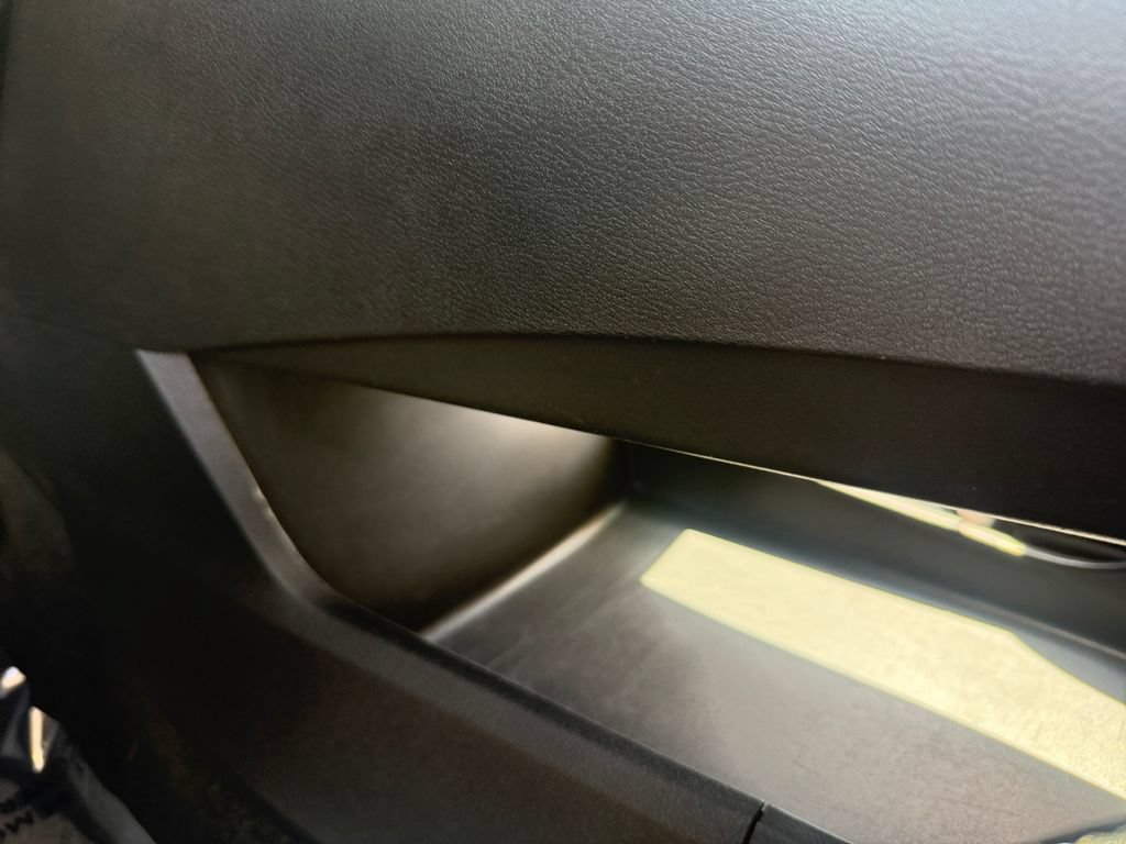 Used 2023 Nissan Rogue SV AWD/4WD image 20