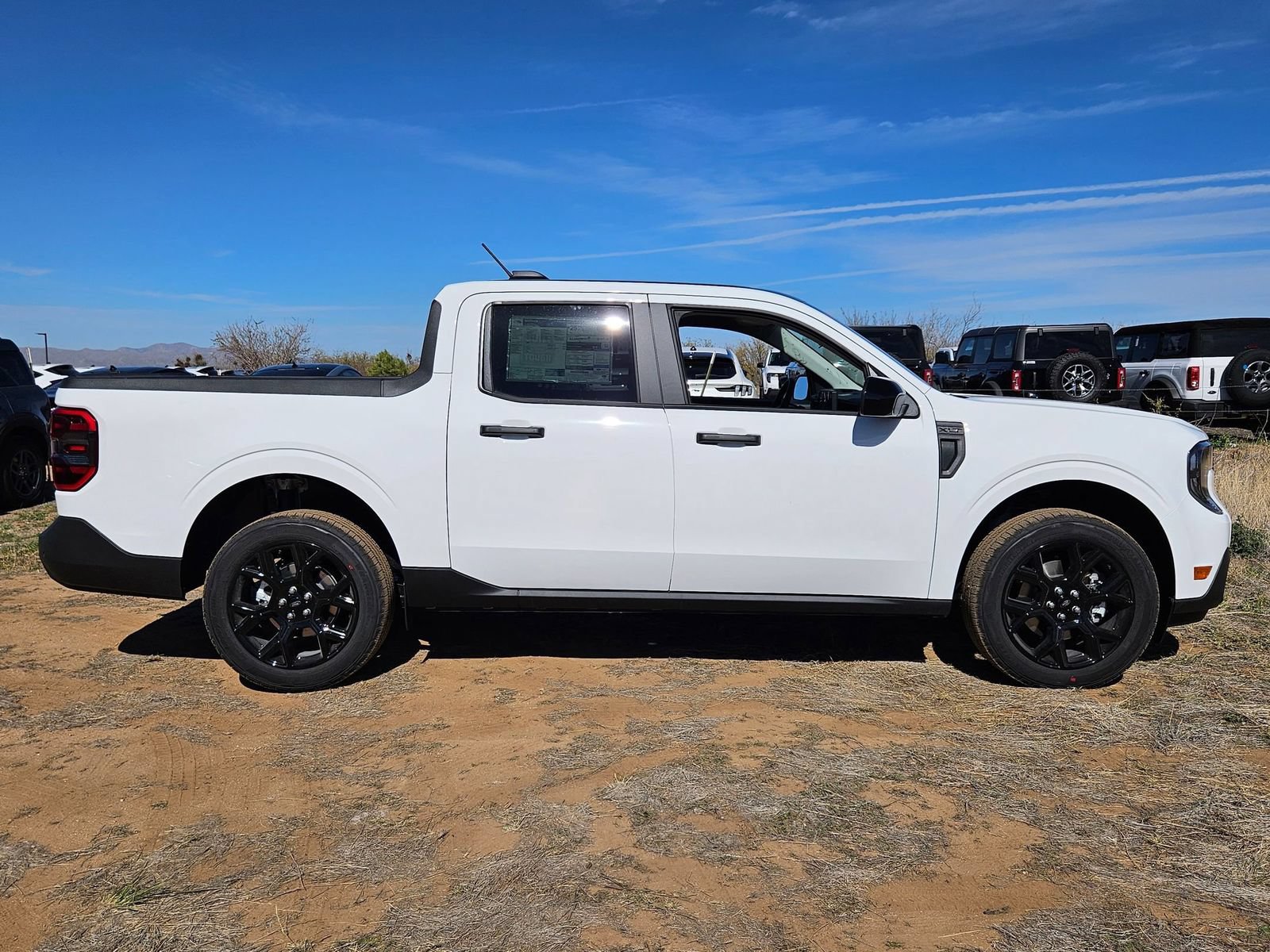 New 2026 Ford Maverick XLT w/ XLT Luxury Package AWD/4WD image 4
