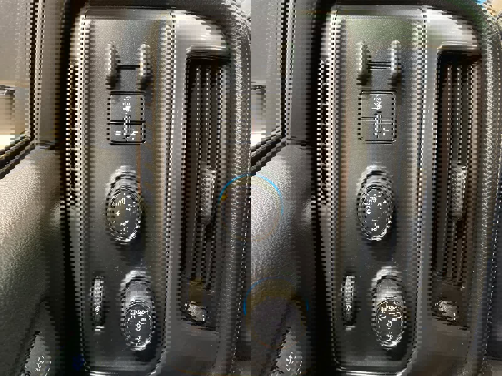 Used 2014 Chevrolet Silverado 1500 LTZ w/ Max Trailering Package image 21