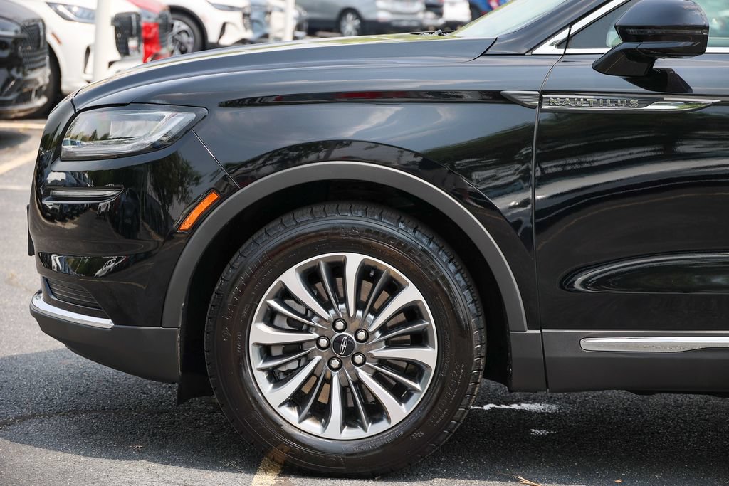 Certified 2023 Lincoln Nautilus FWD image 16