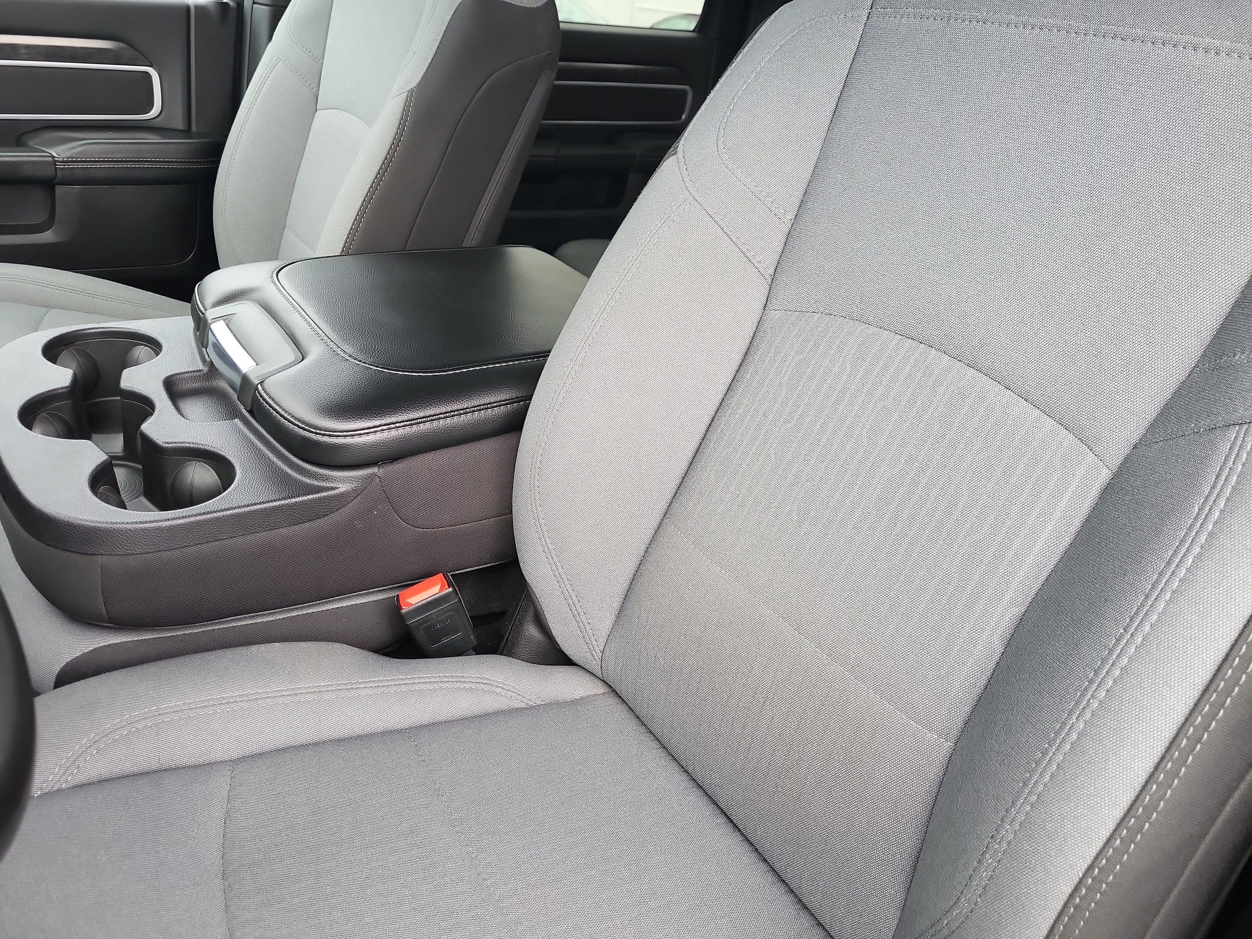 Used 2024 RAM 2500 Big Horn w/ Bed Utility Group image 13