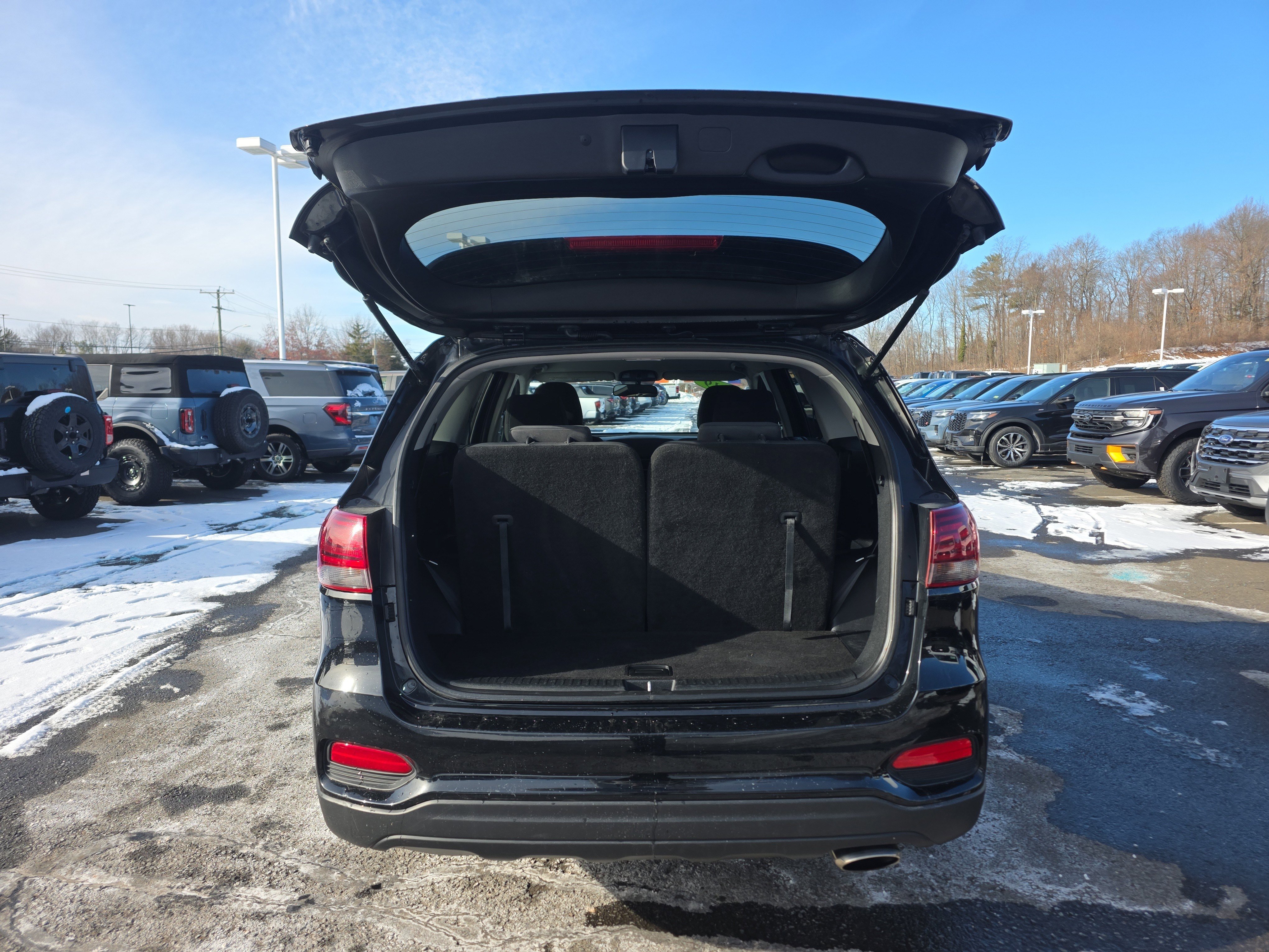 Used 2019 Kia Sorento LX image 17