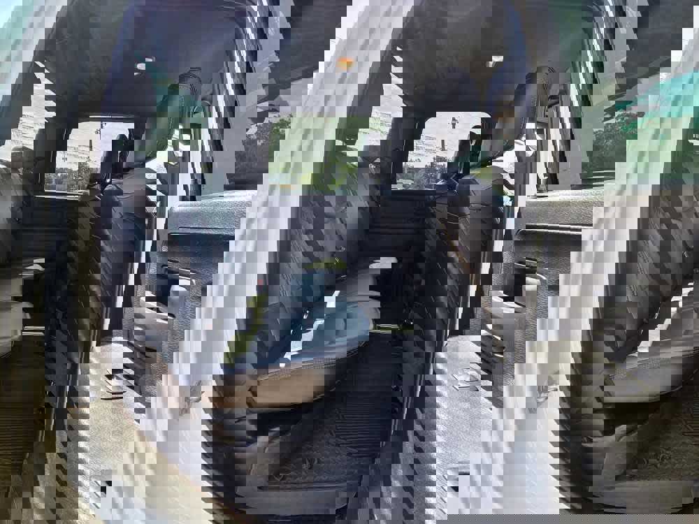 Used 2024 RAM 3500 Tradesman w/ Chrome Appearance Group image 13