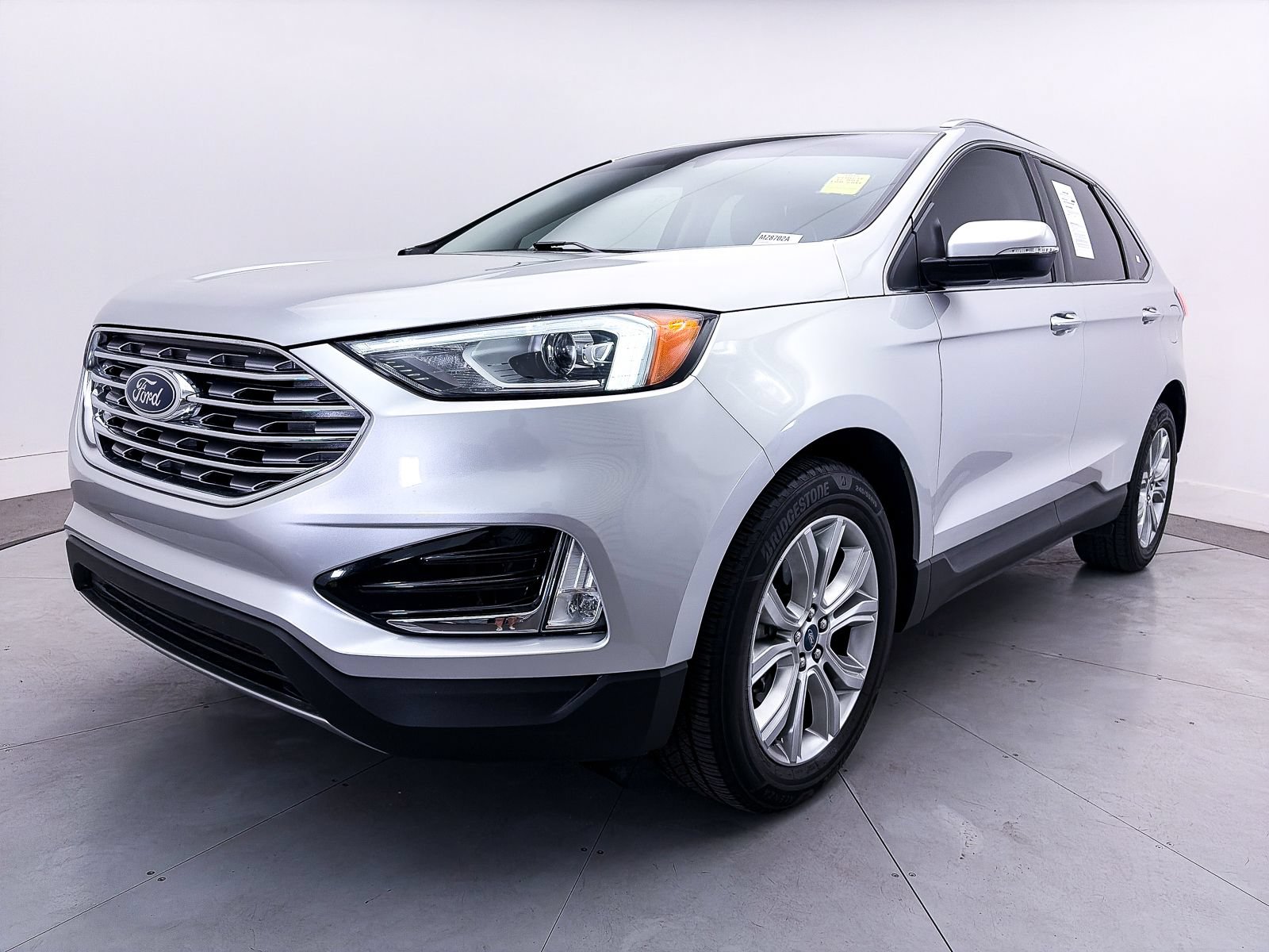 Used 2019 Ford Edge Titanium FWD image 12