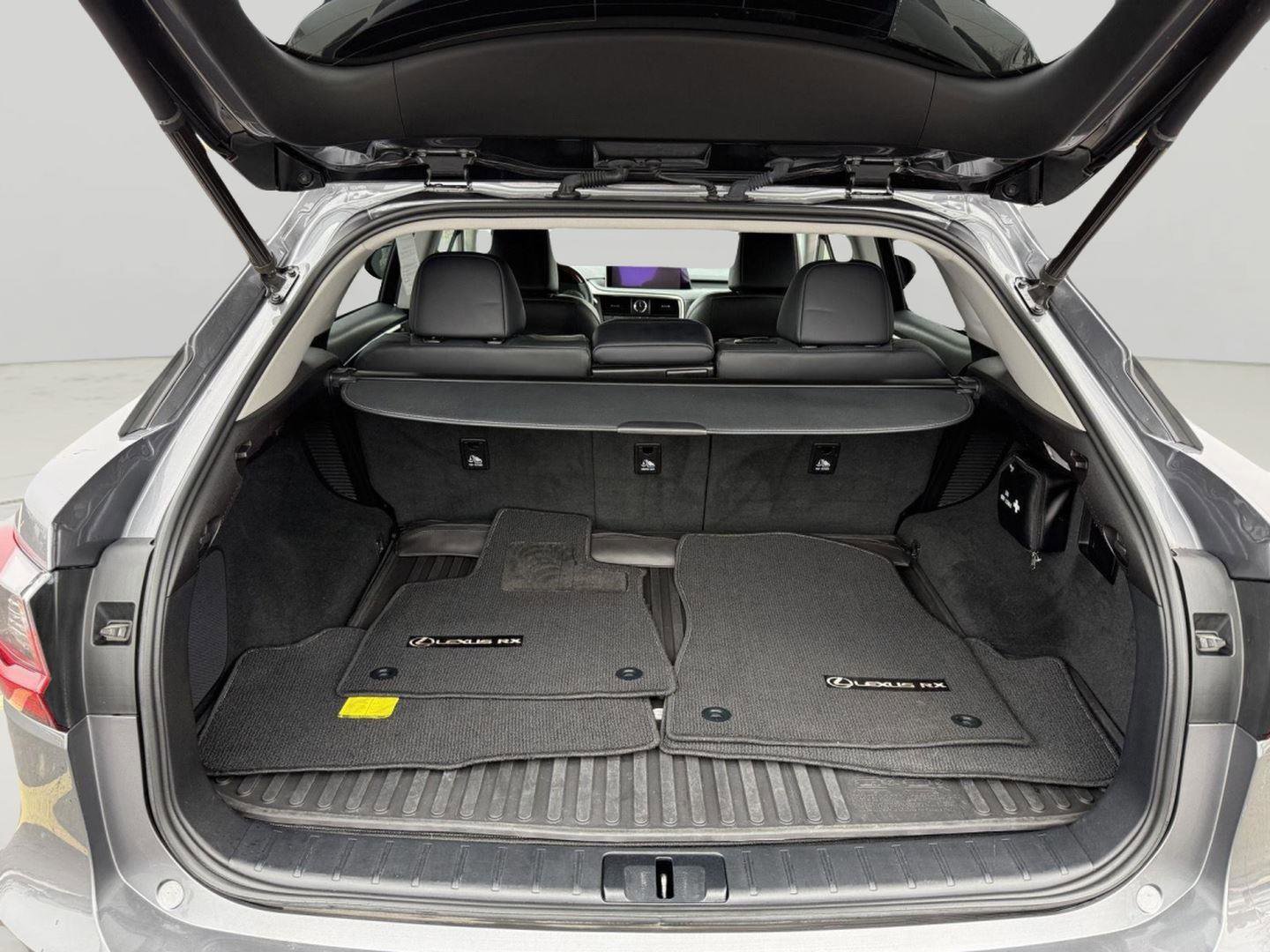 Used 2019 Lexus RX 450h AWD w/ Navigation Package image 28