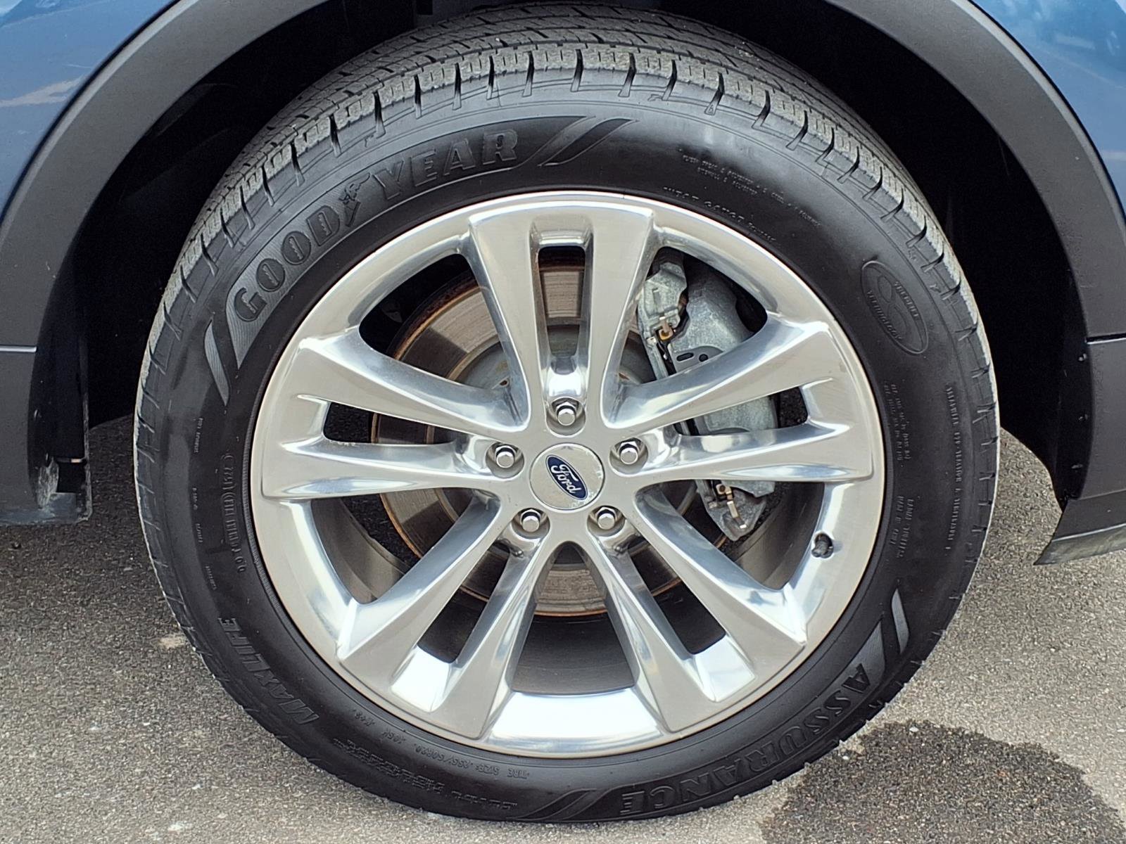 Used 2019 Ford Explorer XLT w/ Equipment Group 202A image 31