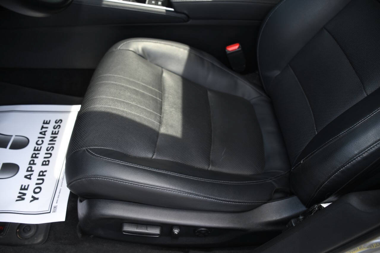 Used 2018 Honda Accord EX-L image 13