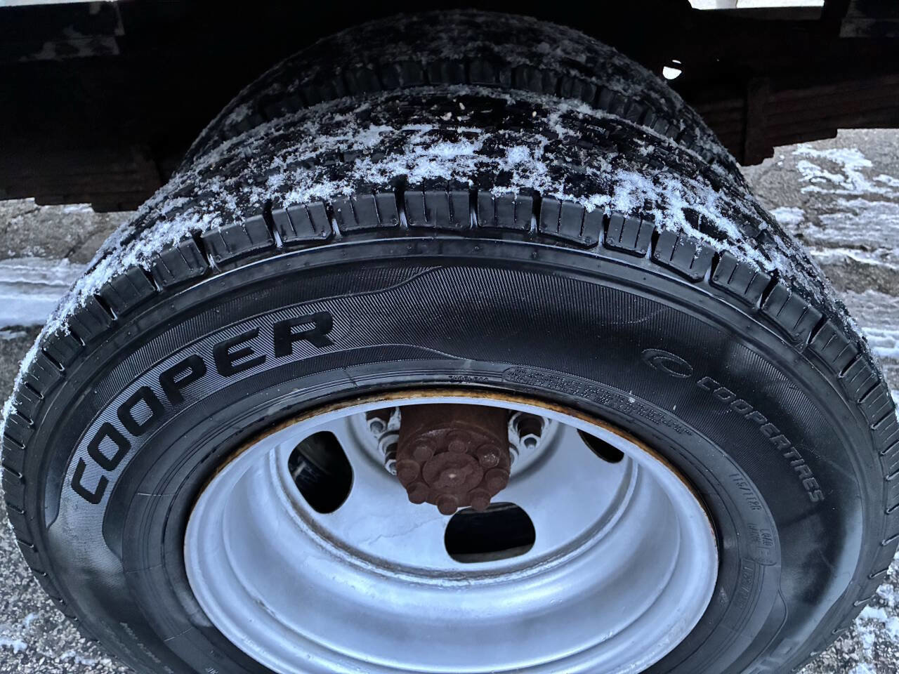 Used 2004 Chevrolet Express 3500 image 20