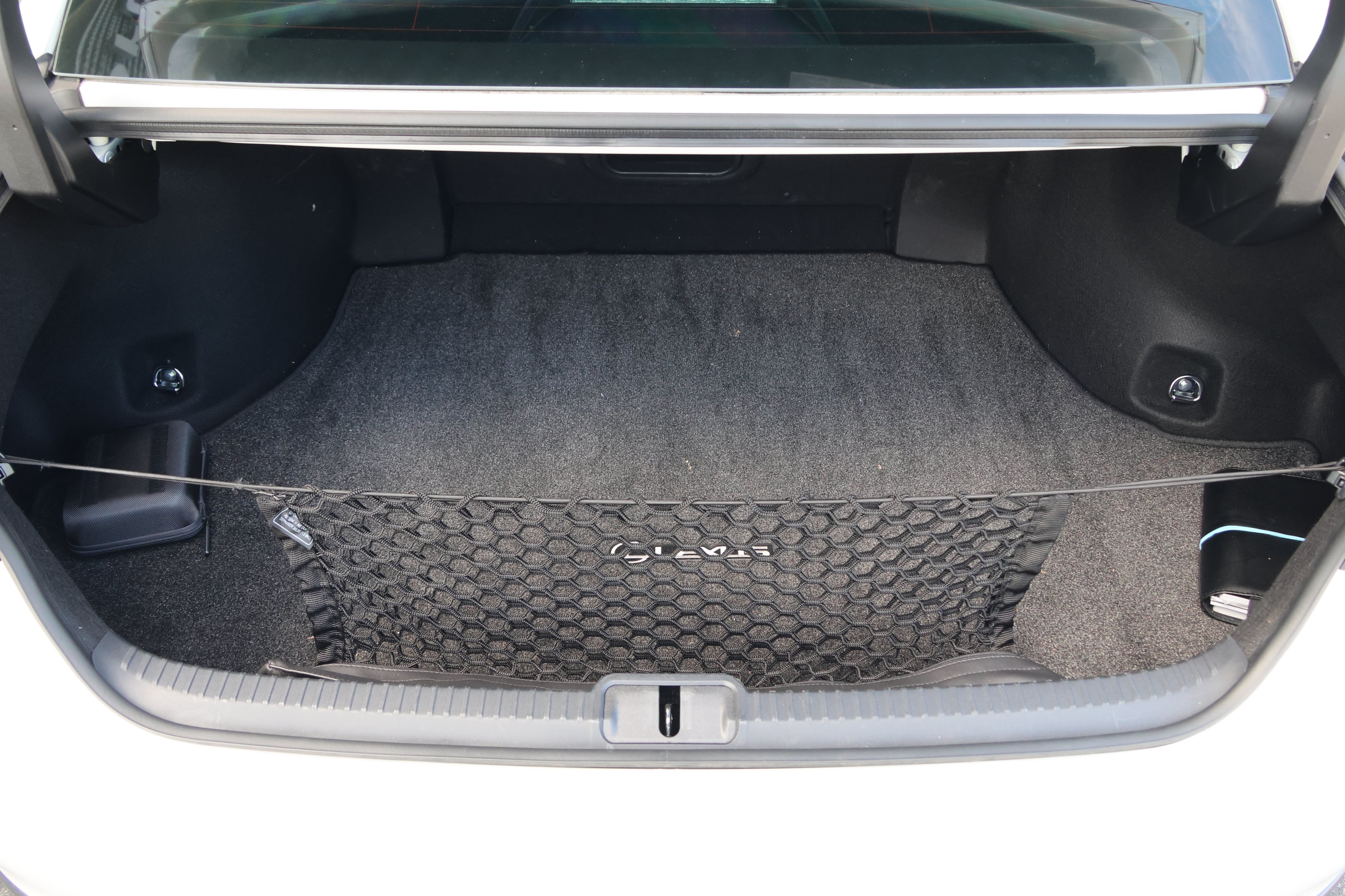 Certified 2024 Lexus ES 300h Ultra Luxury w/ Accessory Package (Z2) FWD image 37