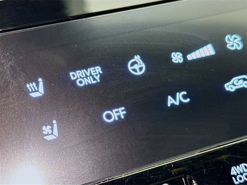 Used 2025 Hyundai Santa Fe Calligraphy image 22