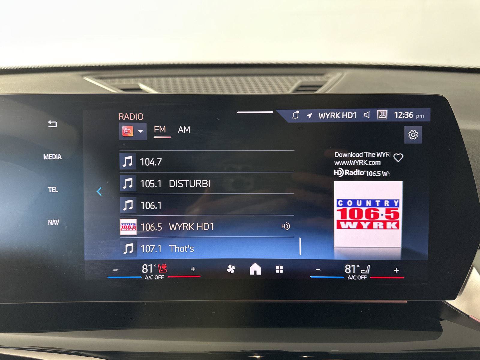 Used 2025 BMW X1 xDrive28i w/ Convenience Package AWD/4WD image 16