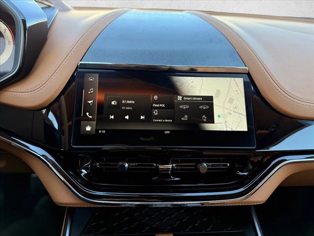 New 2026 Aston Martin DBX 707 image 20