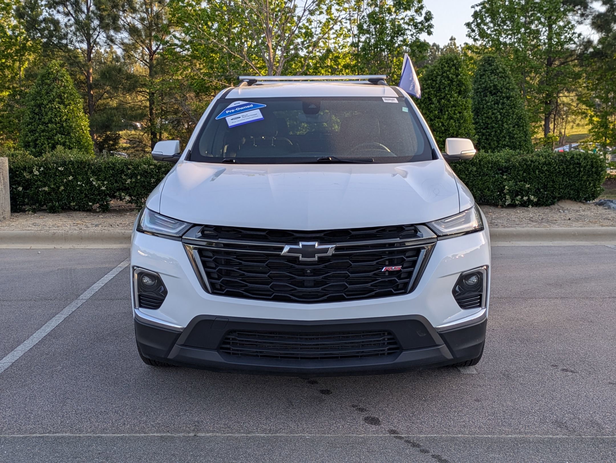 Used 2023 Chevrolet Traverse RS FWD image 9