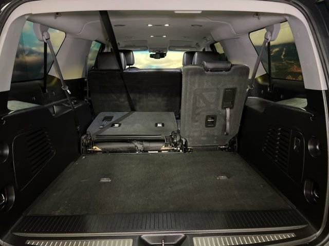 Used 2018 Chevrolet Suburban LT image 62