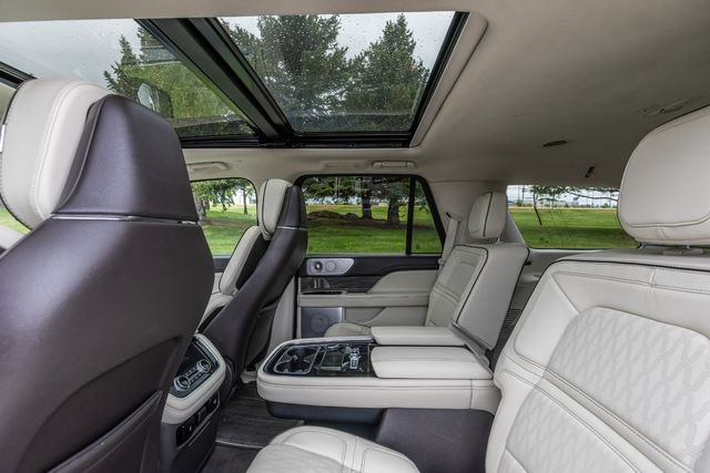 Used 2019 Lincoln Navigator Black Label AWD/4WD image 15