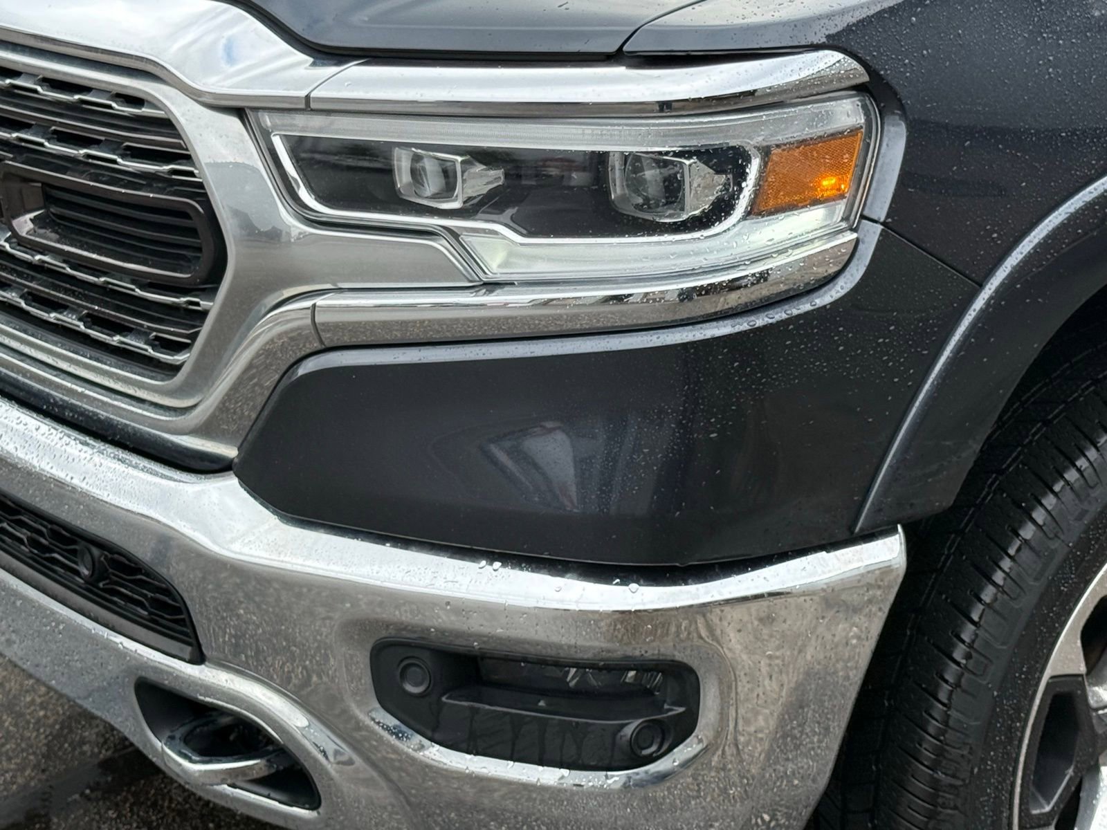 Used 2019 RAM 1500 Limited image 9