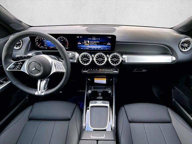 New 2026 Mercedes-Benz GLB 250 4MATIC image 7