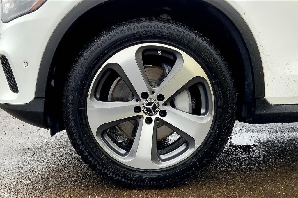 Used 2021 Mercedes-Benz GLC 300 4MATIC image 12