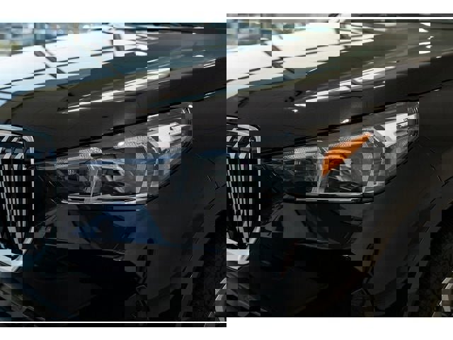 Used 2025 BMW X1 xDrive28i w/ Technology Package image 48