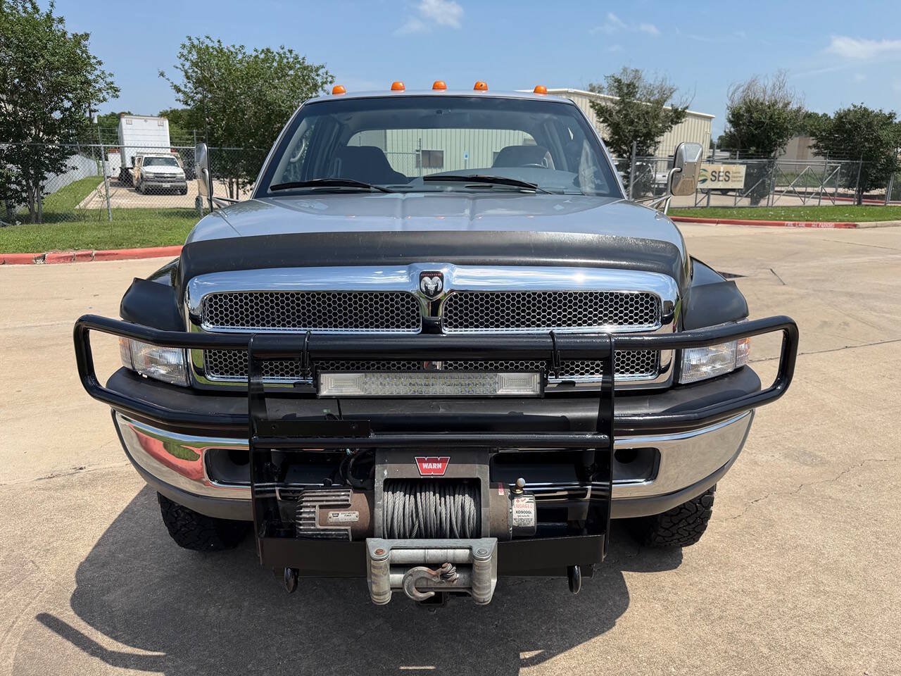 Used 1998 Dodge Ram 3500 Truck 4x4 Quad Cab image 35