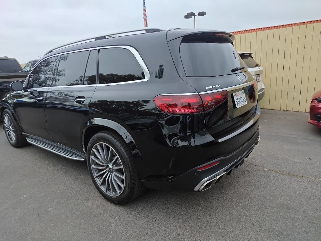 Used 2025 Mercedes-Benz GLS 63 AMG 4MATIC image 3
