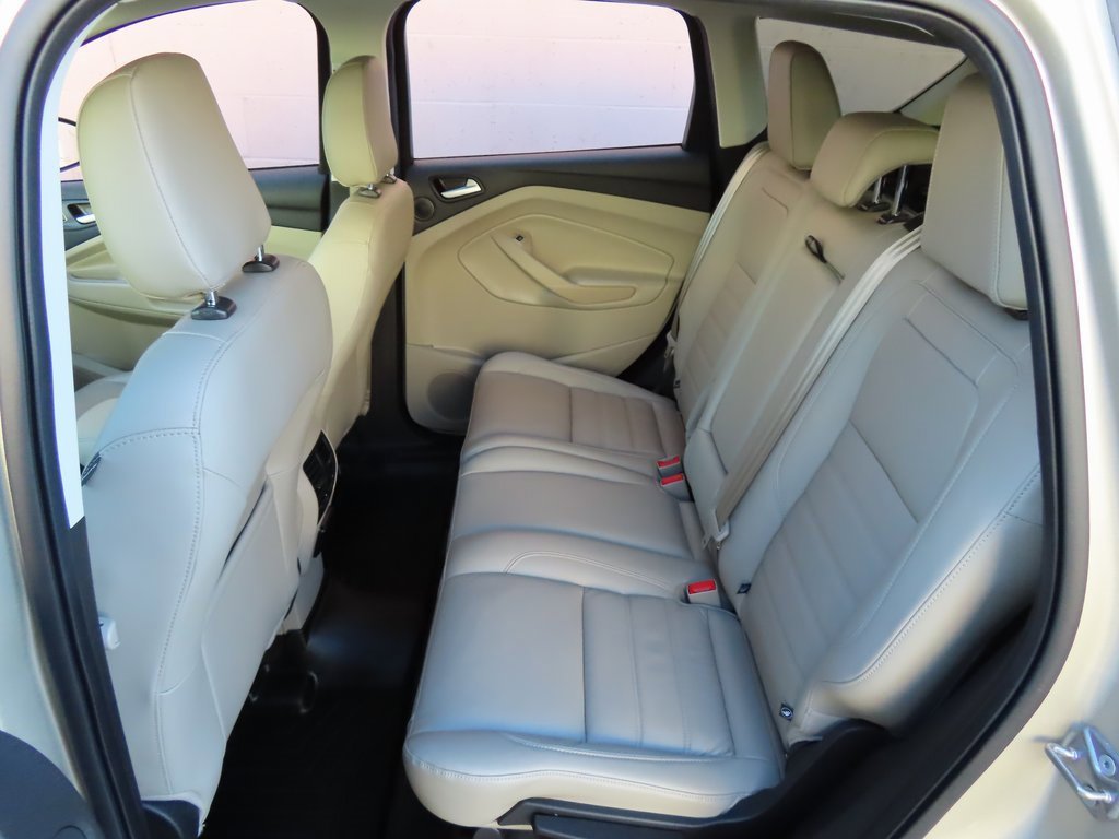 Used 2018 Ford Escape Titanium w/ Ford Safe & Smart Package image 30