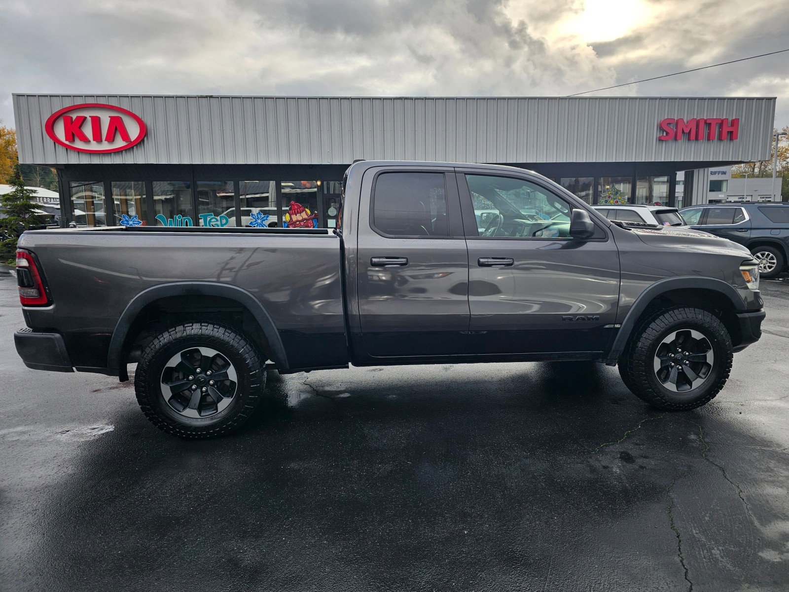Used 2019 RAM 1500 Rebel image 2