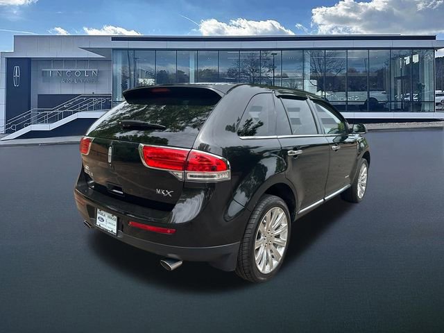 Used 2013 Lincoln MKX FWD image 7