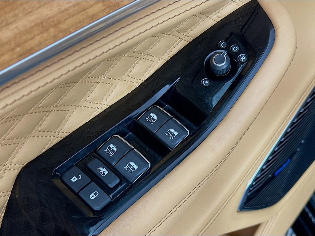 Certified 2025 Jeep Grand Cherokee L Summit image 28