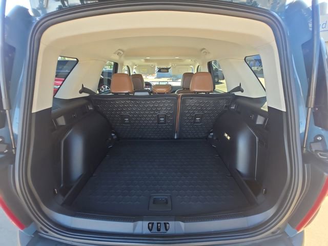 Used 2023 Ford Bronco Sport Outer Banks w/ Tech Package image 16