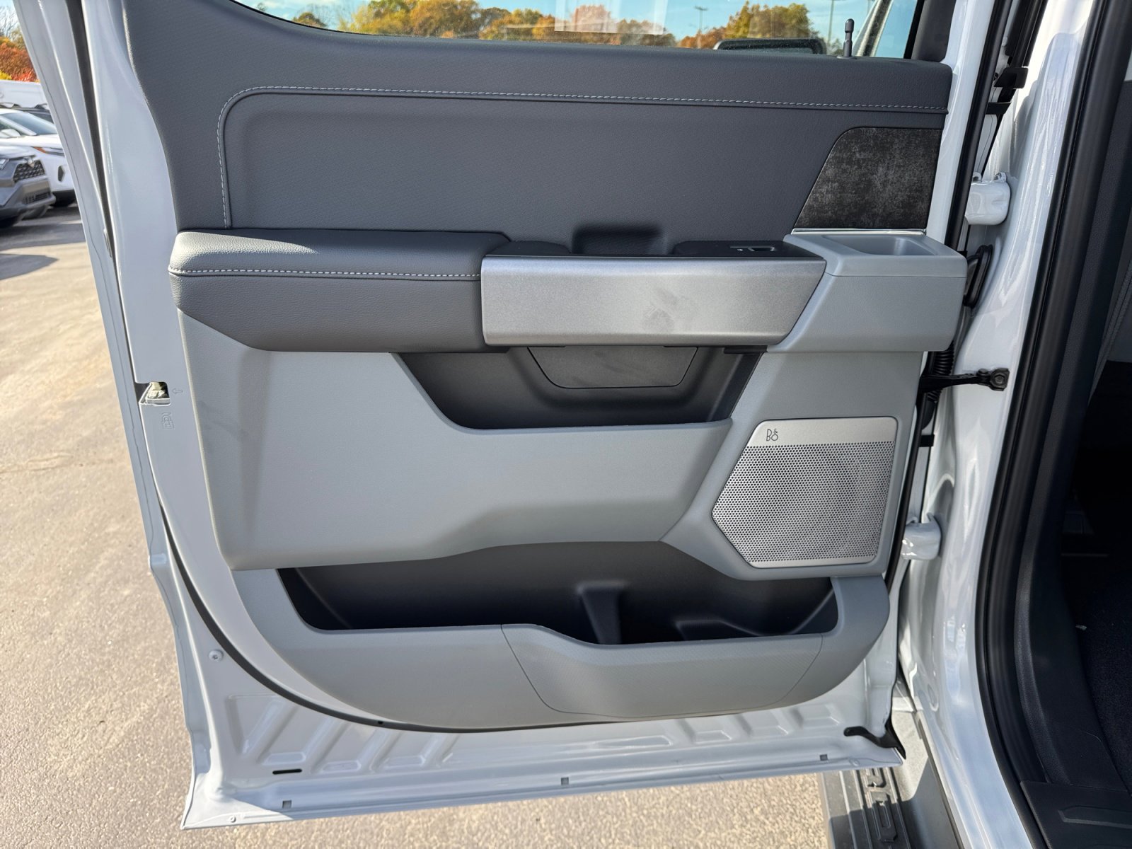 New 2025 Ford F150 Lightning Flash image 25