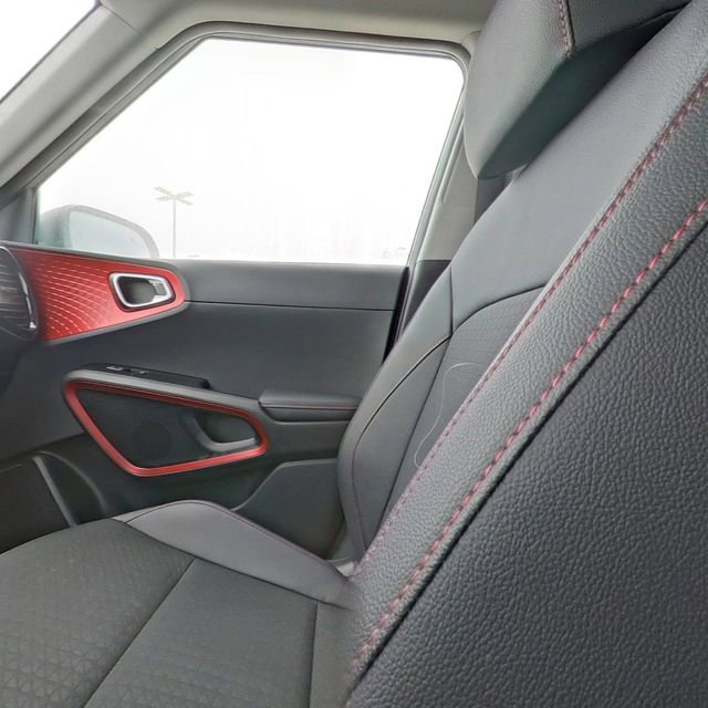Used 2024 Kia Soul GT-Line w/ Option Group 020 image 31