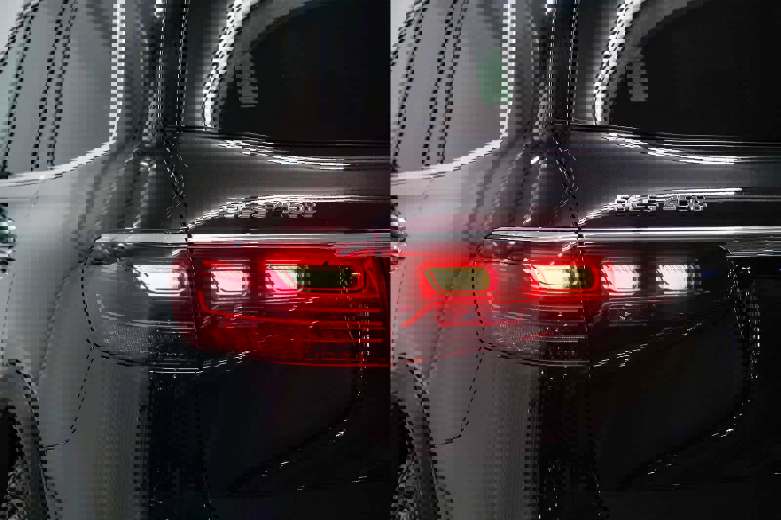 Used 2026 Mercedes-Benz GLS 450 4MATIC image 9