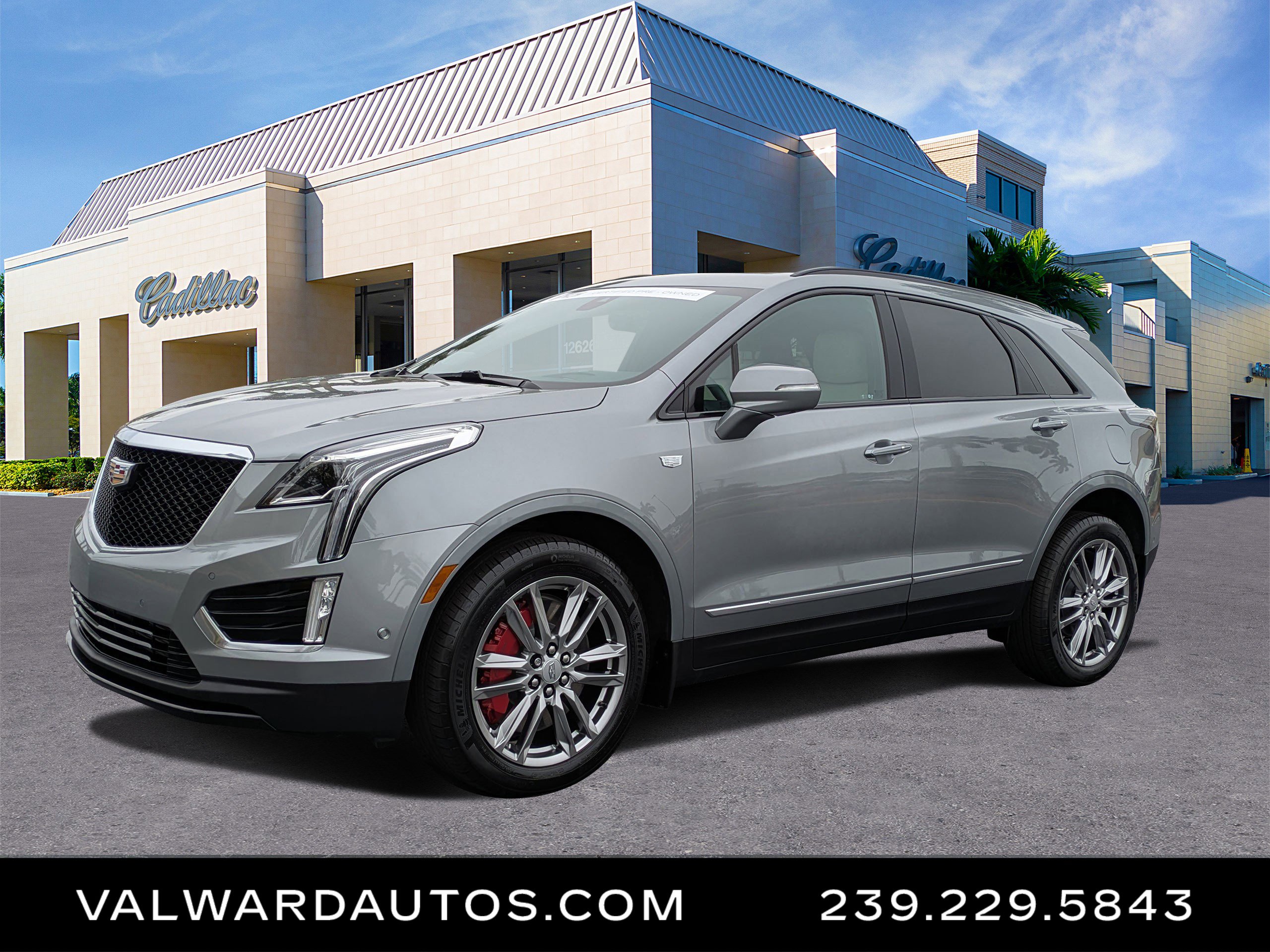 Certified 2023 Cadillac XT5 Sportv w/ Technology Package